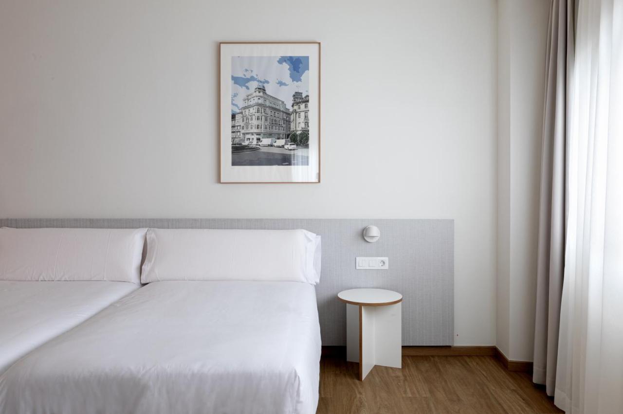 Apartamentos Forum Ceao Lugo Extérieur photo