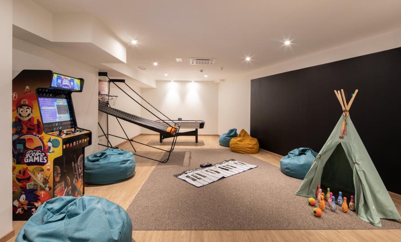 Apartamentos Forum Ceao Lugo Extérieur photo