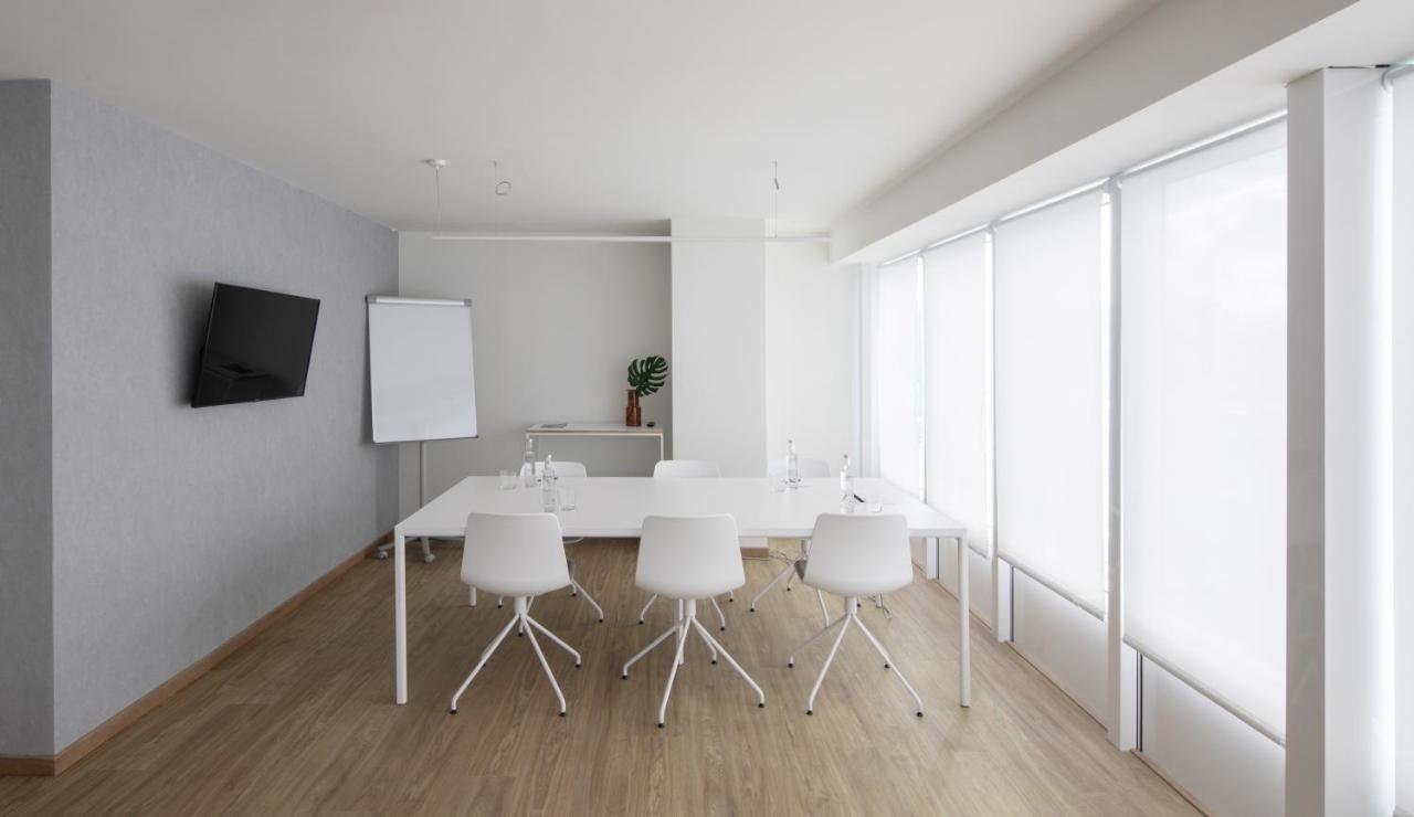 Apartamentos Forum Ceao Lugo Extérieur photo