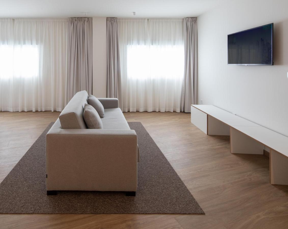 Apartamentos Forum Ceao Lugo Extérieur photo
