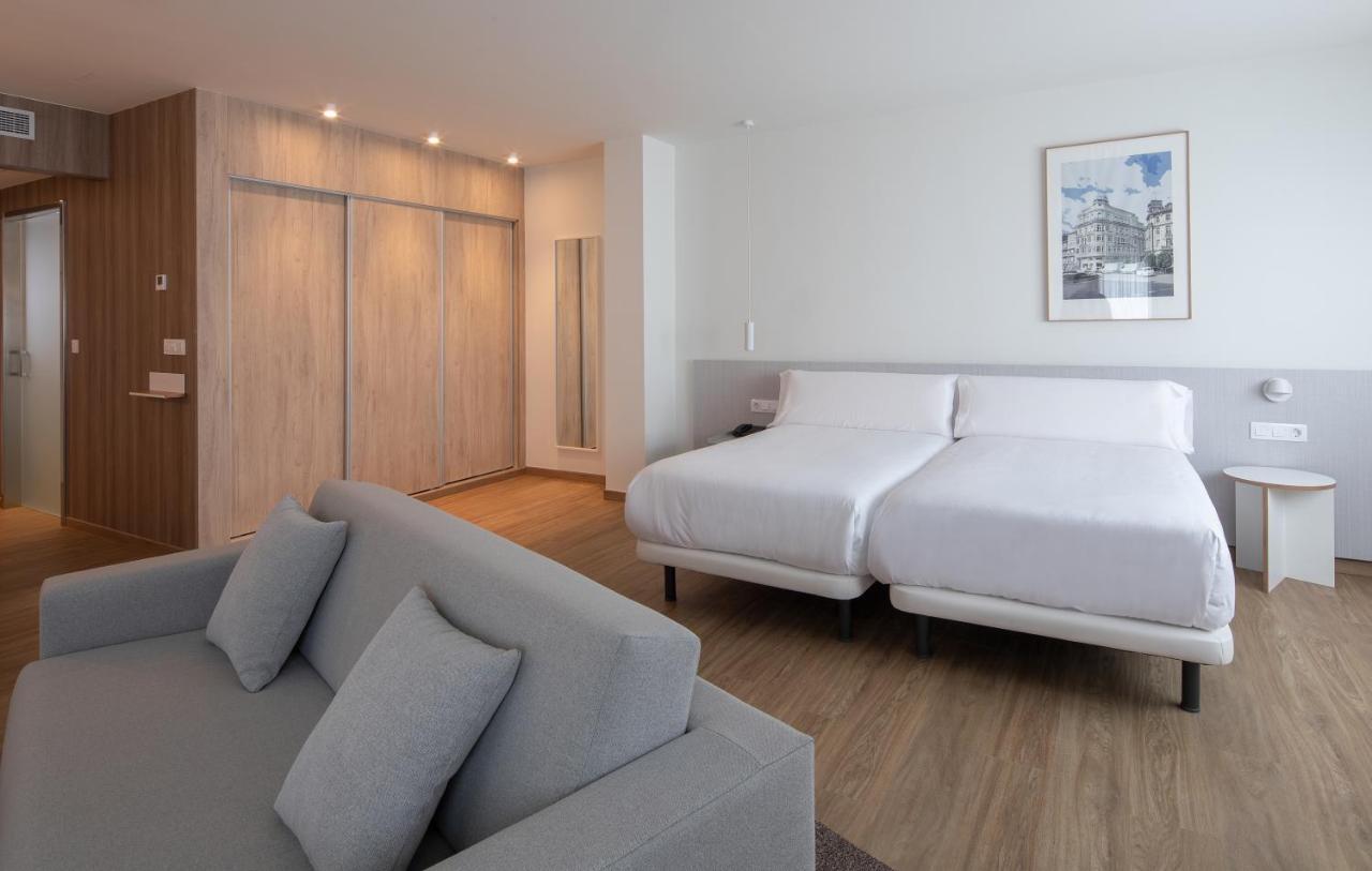 Apartamentos Forum Ceao Lugo Extérieur photo
